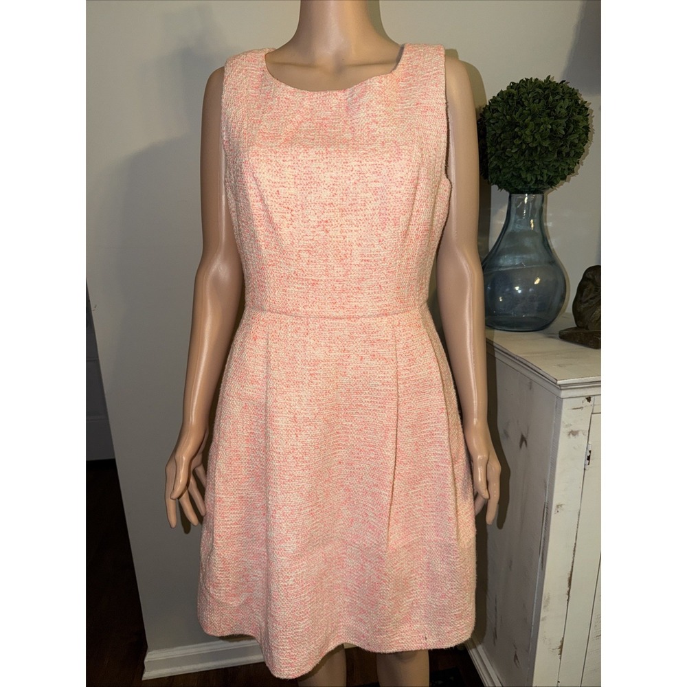 Trina Turk Pink Tweed Sheath Knee Length White Pink Gold Shine Dress Womens 8